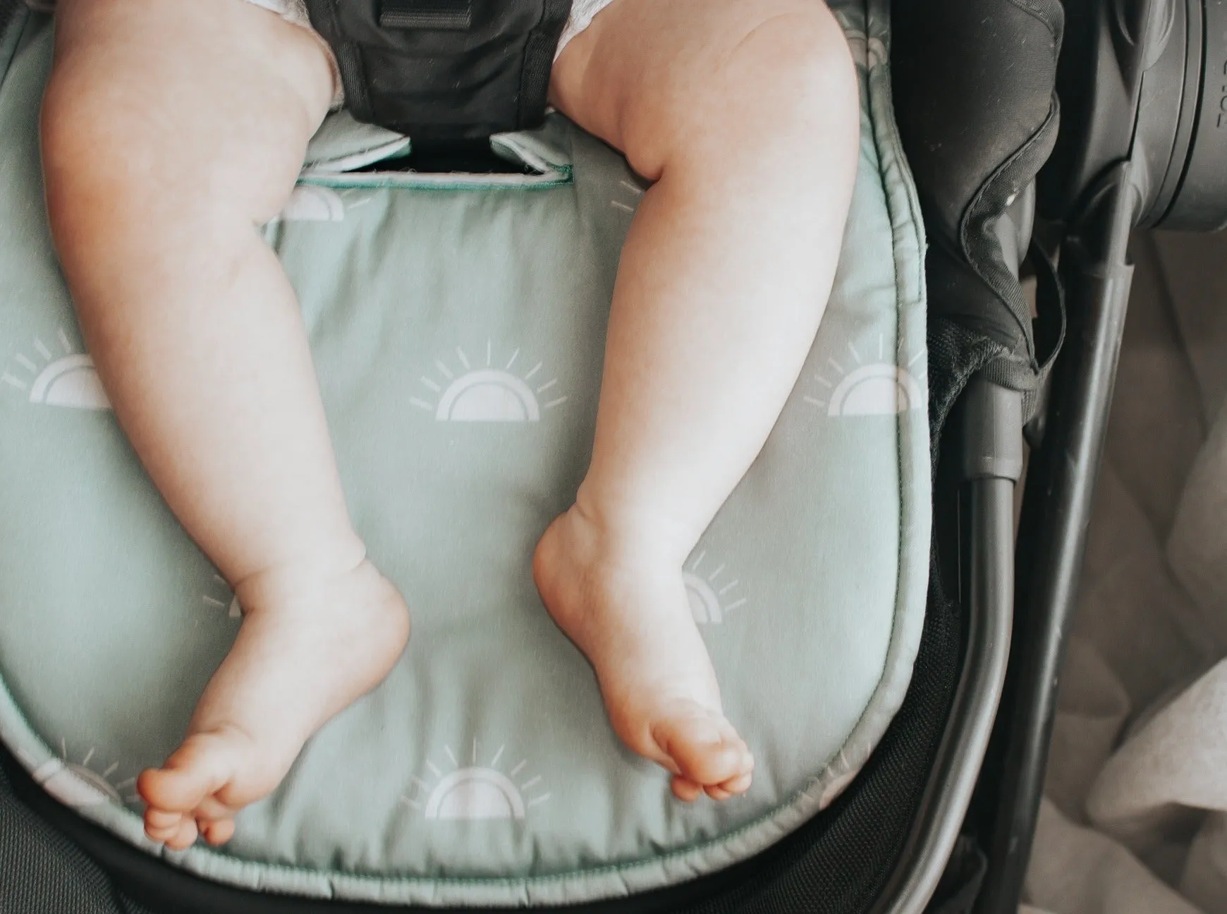 Bambella Designs Universal Pram Liner | Sage Sunshine