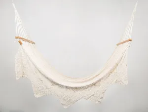 Boho Natural Cotton Hammock with Geometric Fringe (Wooden Bar)