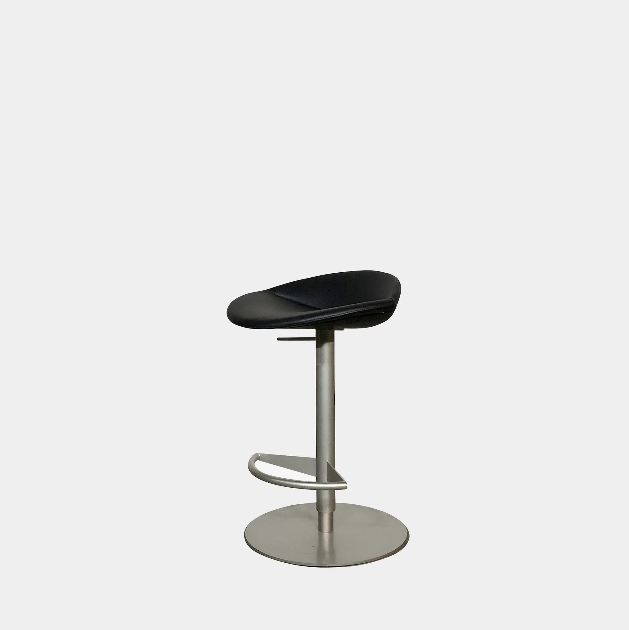 Mick Adjustable Height Barstool