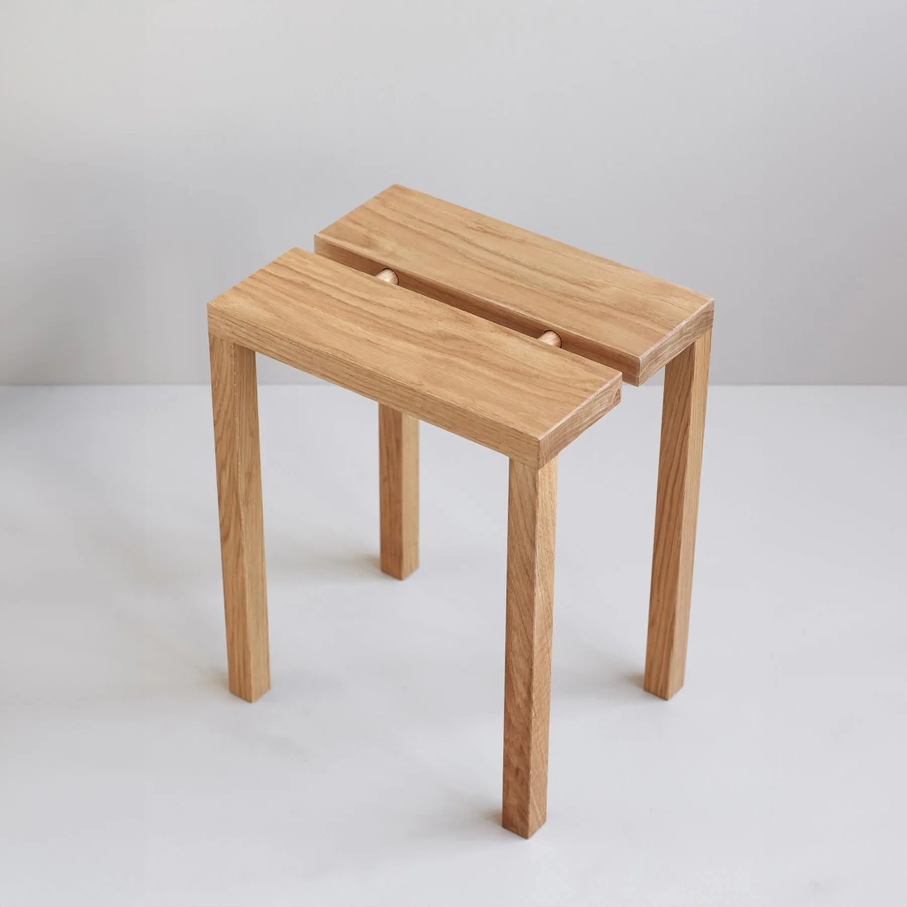 MOEBE Peg Stool